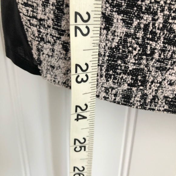 Trouve’ Women’s Mixed Material Sleeveless Top M - Picture 13 of 13